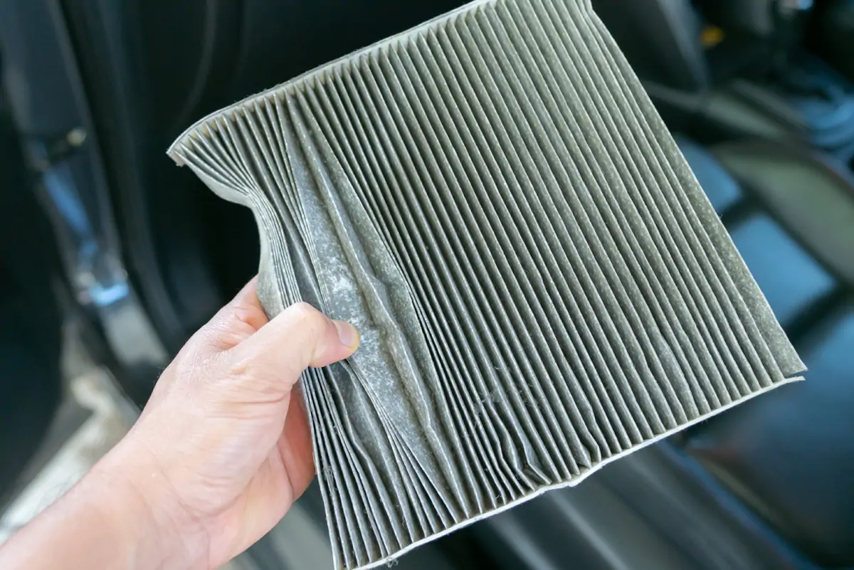 How To Change Air Filter In Car